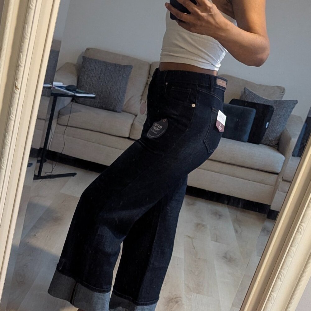 Wide Leg Wide Cuff Jeans - Picture 6 of 10